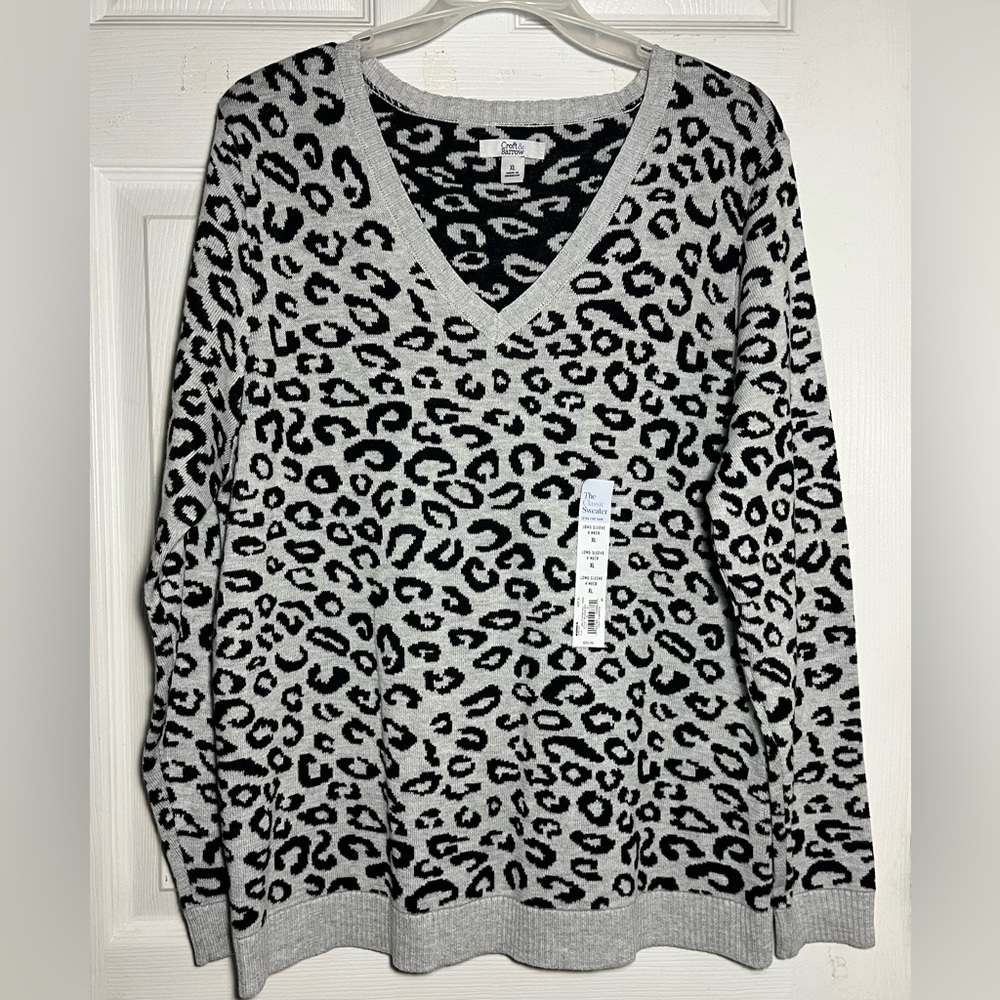 Croft & Barrow Gray/Black Leopard Knit Sweater Sz XL‎